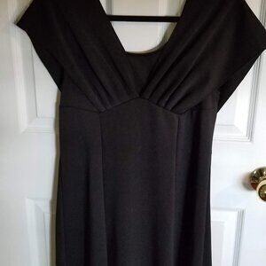 NWOT black evening gown, sz 8/10